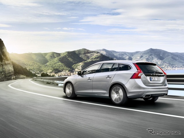 ボルボ V60の大幅改良モデル
