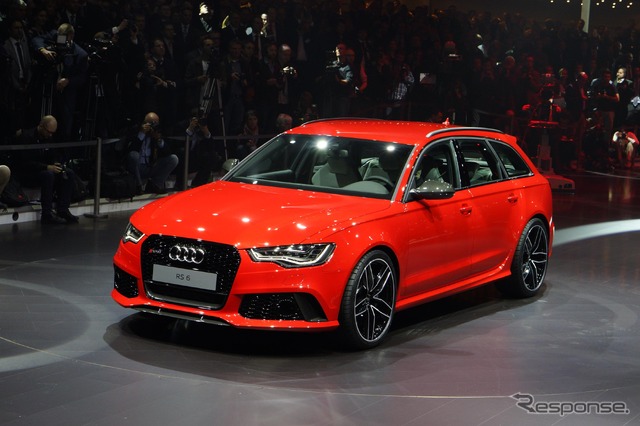 新型 アウディ RS6 アバント (ジュネーブモーターショー13)
