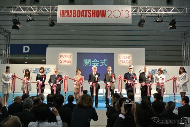 ジャパンインターナショナルボートショー2013