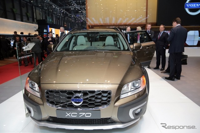 ボルボ XC70 の大幅改良モデル(ジュネーブモーターショー13)