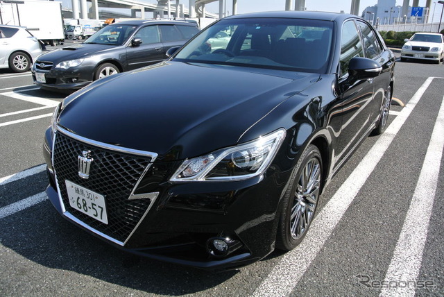 新型 クラウン アスリート