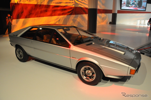 アウディ Karmann Asso Di Picche(カルマン・アッソ・デ・ピッケ)