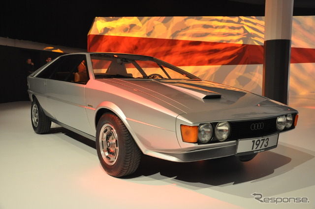 アウディ Karmann Asso Di Picche(カルマン・アッソ・デ・ピッケ)