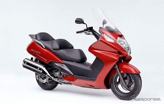 ホンダ、シルバーウイング のカラーリングを変更