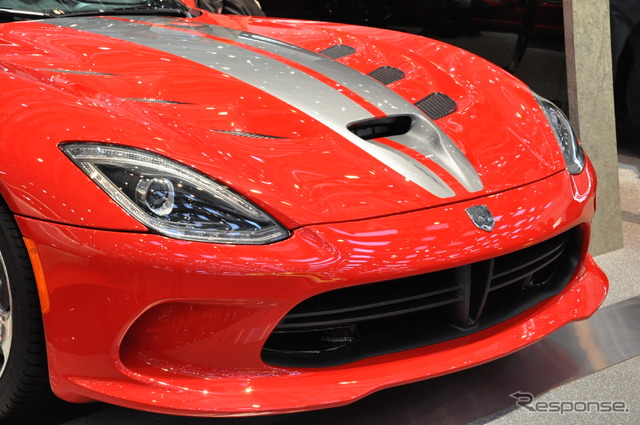SRT バイパー(ジュネーブモーターショー13)