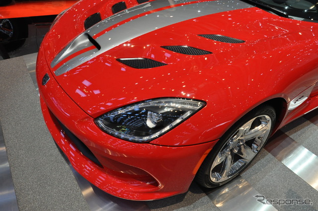 SRT バイパー(ジュネーブモーターショー13)