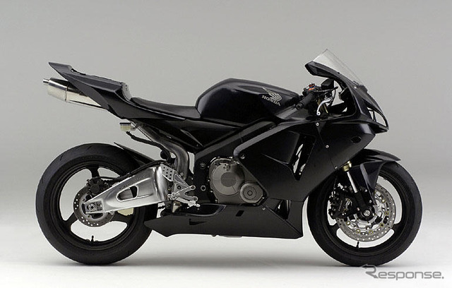 ホンダ CBR600RR のレース専用車を改良