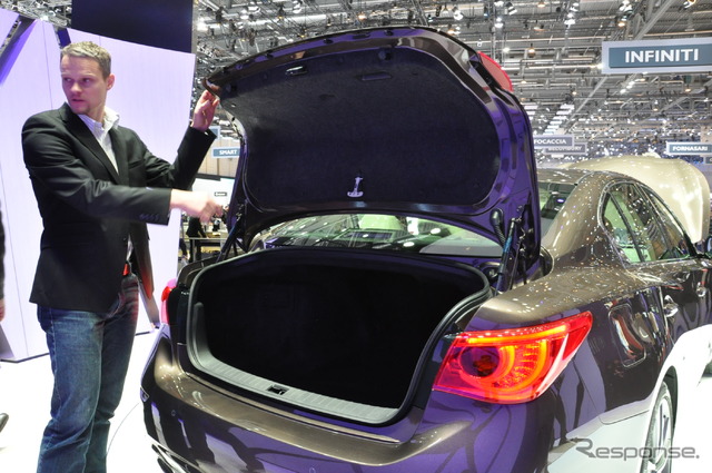 インフィニティ Q50(ジュネーブモーターショー13)