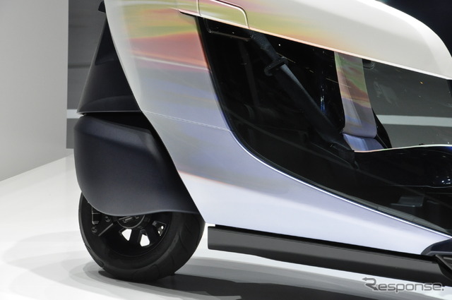 トヨタ i-ROAD
