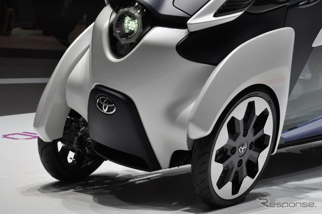 トヨタ i-ROAD