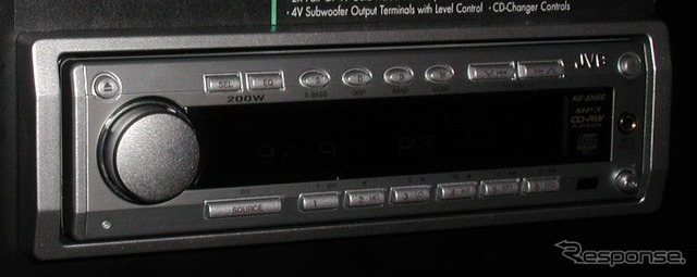 【CES速報】ソニーまでもが“MP3”対応カーオーディオを発表