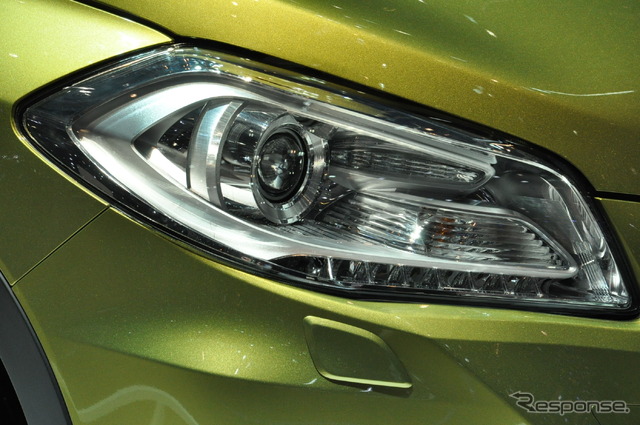 スズキ SX4クロスオーバー(ジュネーブモーターショー13)