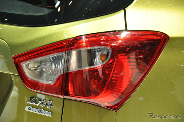 スズキ SX4クロスオーバー(ジュネーブモーターショー13)