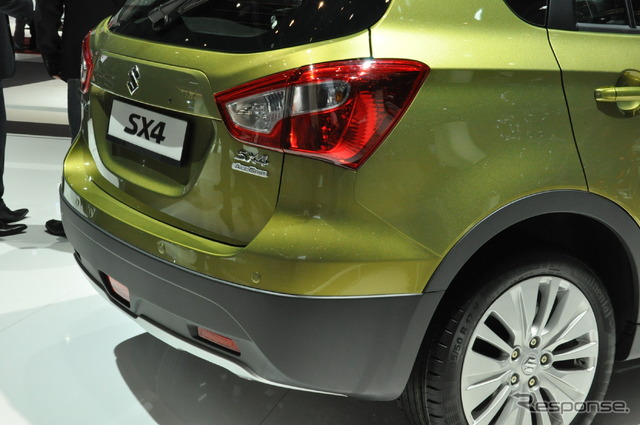 スズキ SX4クロスオーバー(ジュネーブモーターショー13)