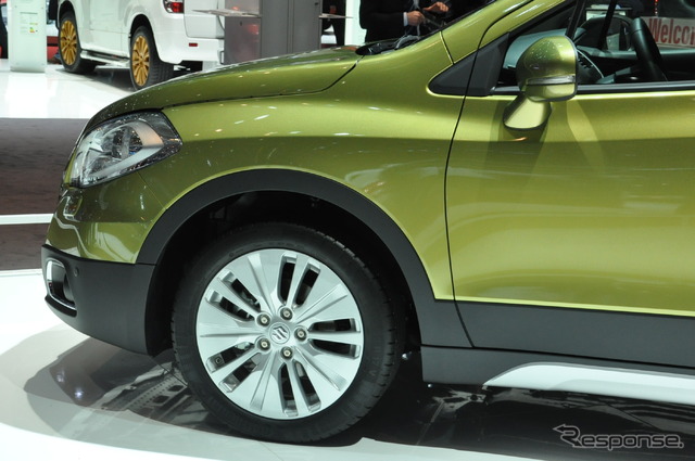 スズキ SX4クロスオーバー(ジュネーブモーターショー13)