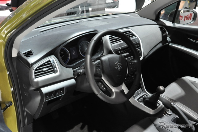 スズキ SX4クロスオーバー(ジュネーブモーターショー13)