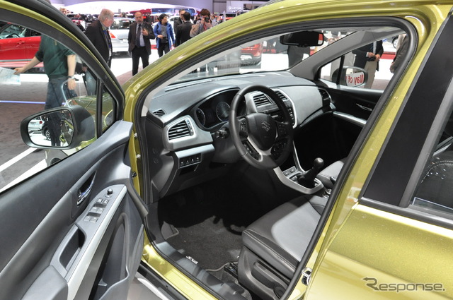スズキ SX4クロスオーバー(ジュネーブモーターショー13)