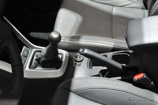 スズキ SX4クロスオーバー(ジュネーブモーターショー13)