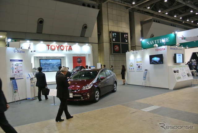 【ATTT13】トヨタ、3ゾーンにわけて取り組みを紹介…Smart INSECTの展示も