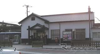 リニューアル工事に着手する前の勿来駅。