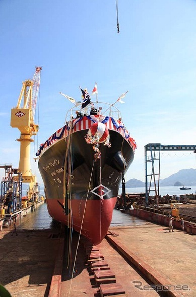 伊藤忠エネクス・アスファルトタンカー「Great Crane」