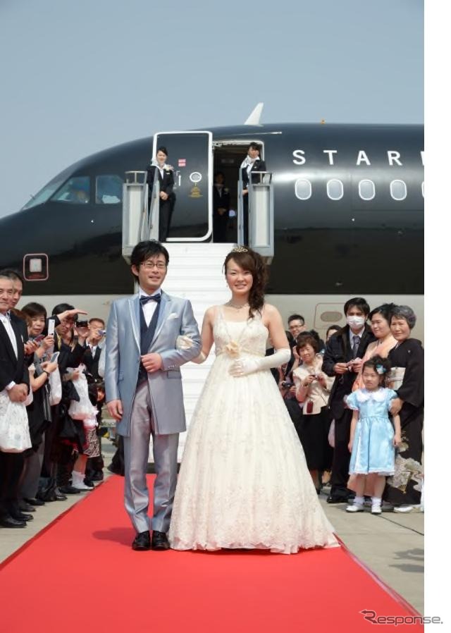 空の結婚式