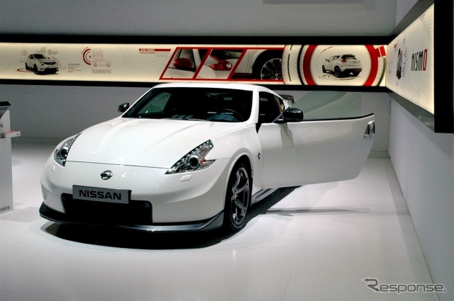 370Z(フェアレディZ)NISMO(ジュネーブモーターショー13)