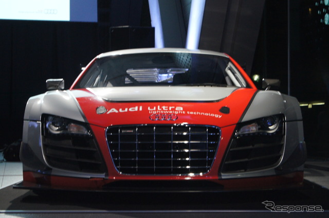 アウディ R8 LMS ウルトラ 2013年モデル