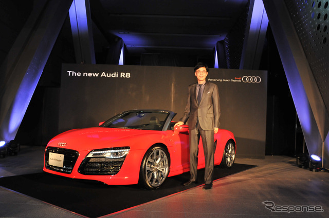 アウディ R8 2013年モデル