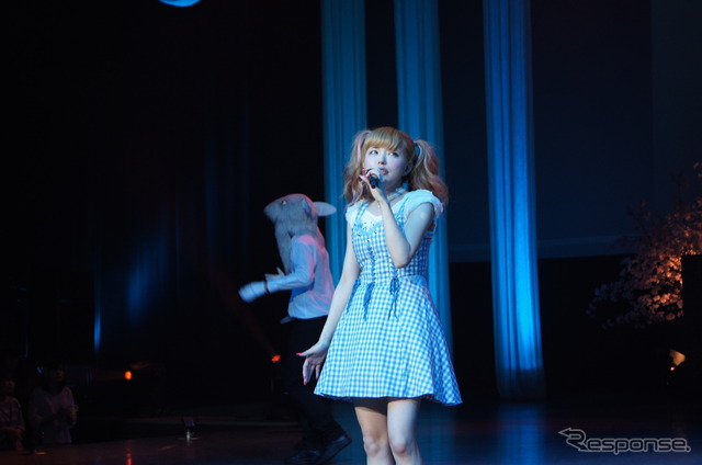 Milky Bunny/益若つばさ(いつもNAVI学園祭)