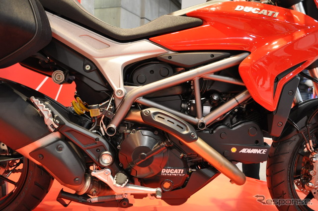 ドゥカティ ハイパーモタード(東京モーターサイクルショー13)