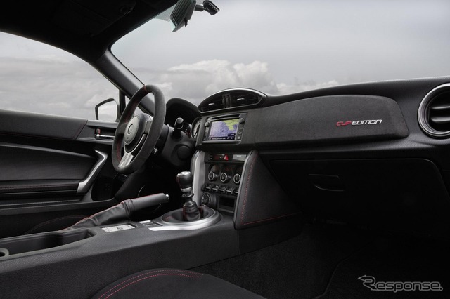 トヨタ GT86(日本名:86)カップエディション
