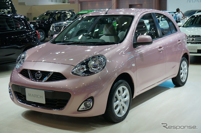 日産マーチ改良新型(タイ仕様)