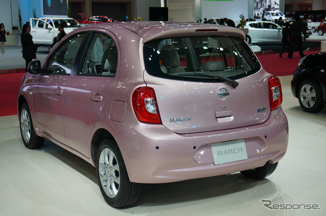 日産マーチ改良新型(タイ仕様)