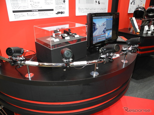 ユピテルのバイク専用ドライブレコーダー「BDR-1」（東京モーターサイクルショー13）