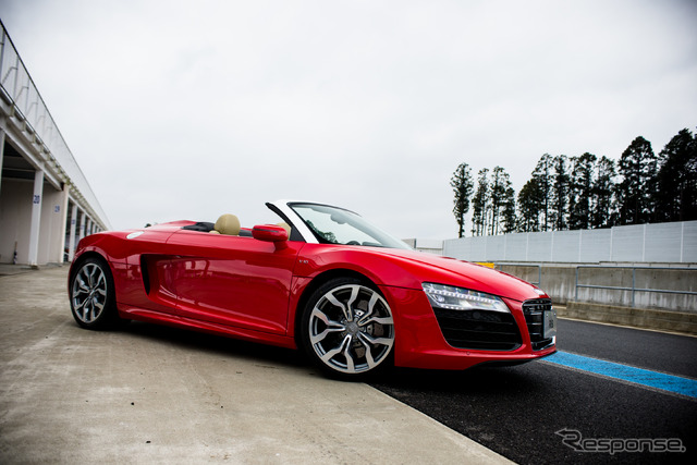 アウディ・R8 スパイダー 5.2 FSI quattro