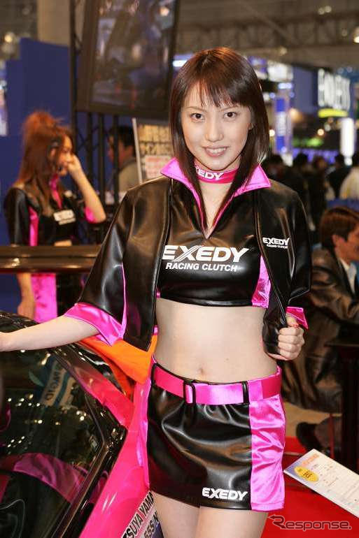 【東京オートサロン05】コンパニオン写真蔵…肌色のかげろう