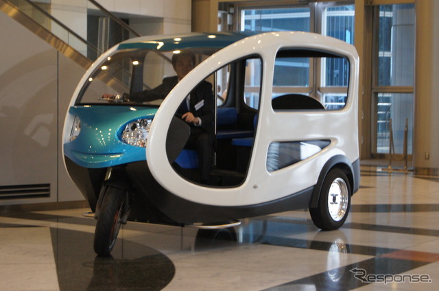 テラモーターズ、新興国向けEV3輪タクシーを公開…年間1万台規模で量産へ