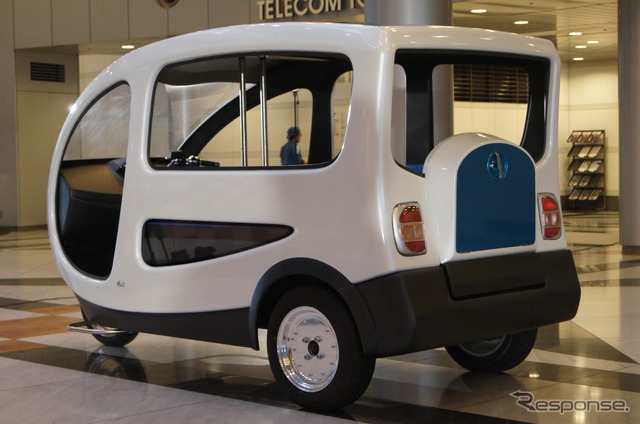 テラモーターズ、新興国向けEV3輪タクシーを公開…年間1万台規模で量産へ