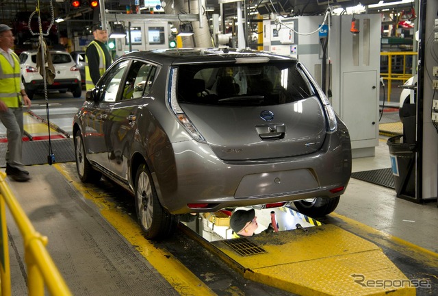 3月28日、英国サンダーランド工場で生産が開始された日産リーフ