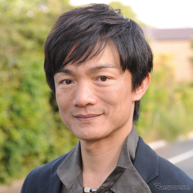 岡本幸一郎