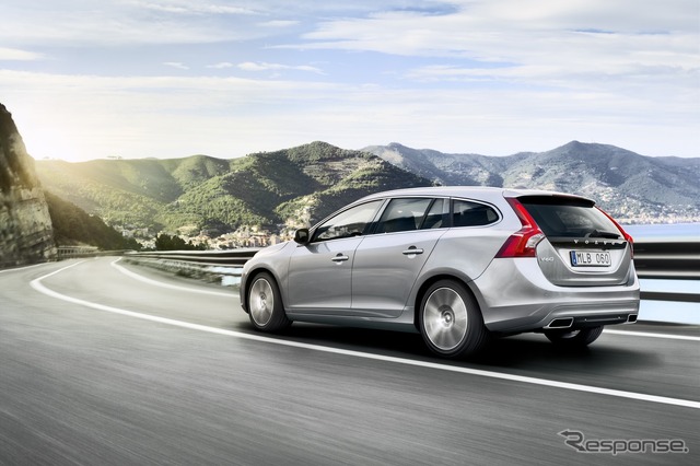 ボルボ V60