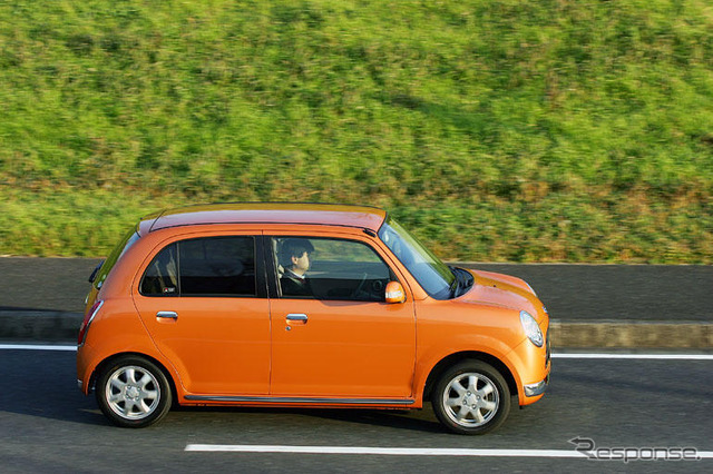 【ダイハツ・ミラジーノ詳報】　クラシカルなデザインは運転もラク