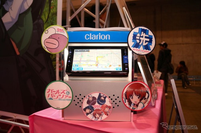 アニメコンテンツエキスポ2013に展示されたガールズ&パンツァーの公式痛車(C)GIRLS und PANZER Projekt