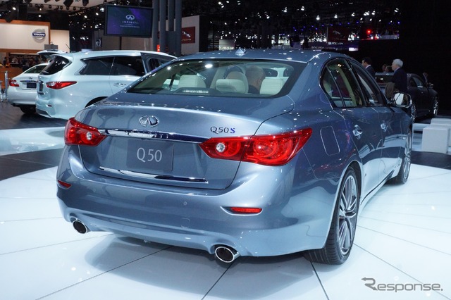 インフィニティQ50(ニューヨークモーターショー13)