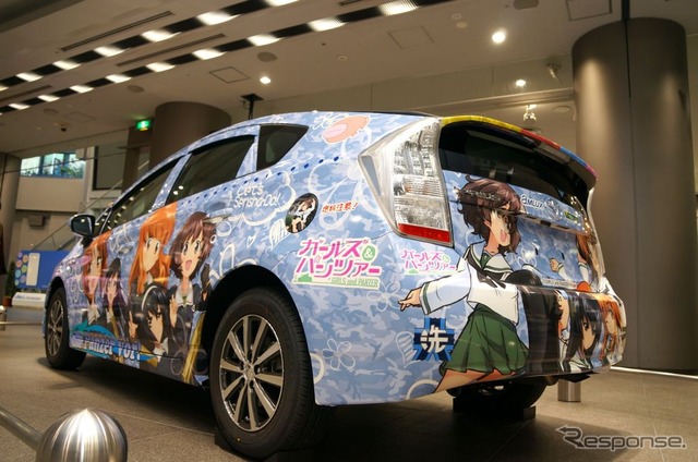 公式痛車のプリウス、240万円で販売…ガールズ&パンツァー公式