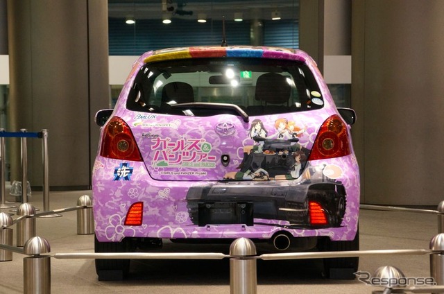 公式痛車のプリウス、240万円で販売…ガールズ&パンツァー公式