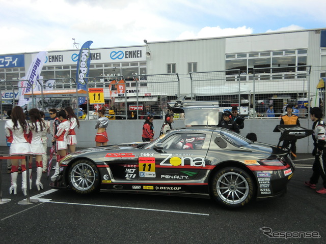 GT300優勝の#11 GAINER DIXCEL SLS。