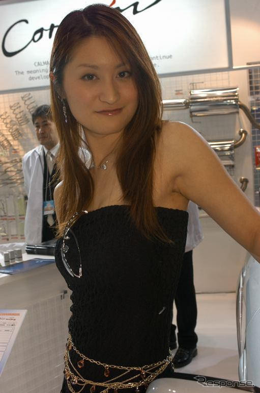 【東京オートサロン05】コンパニオン写真蔵…なめたらいけません