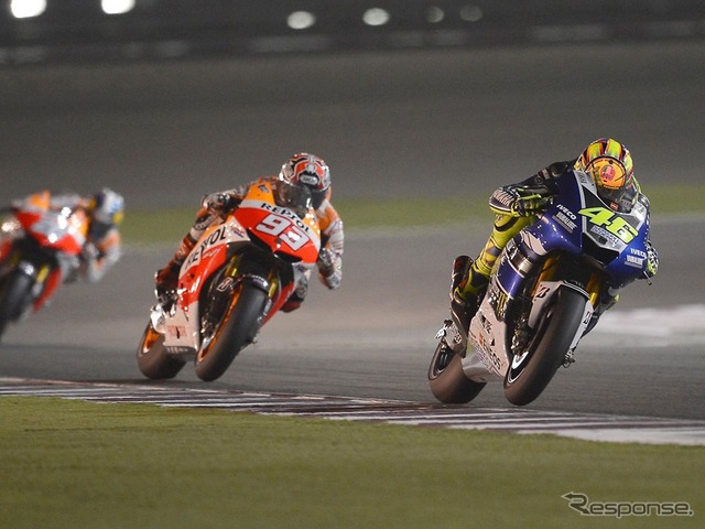 一時は7番手まで後退するも挽回し2位表彰台を獲得した#46 V・ロッシ & YZR-M1